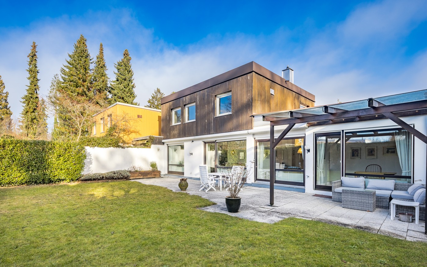 HTG 430 Aussenansicht11