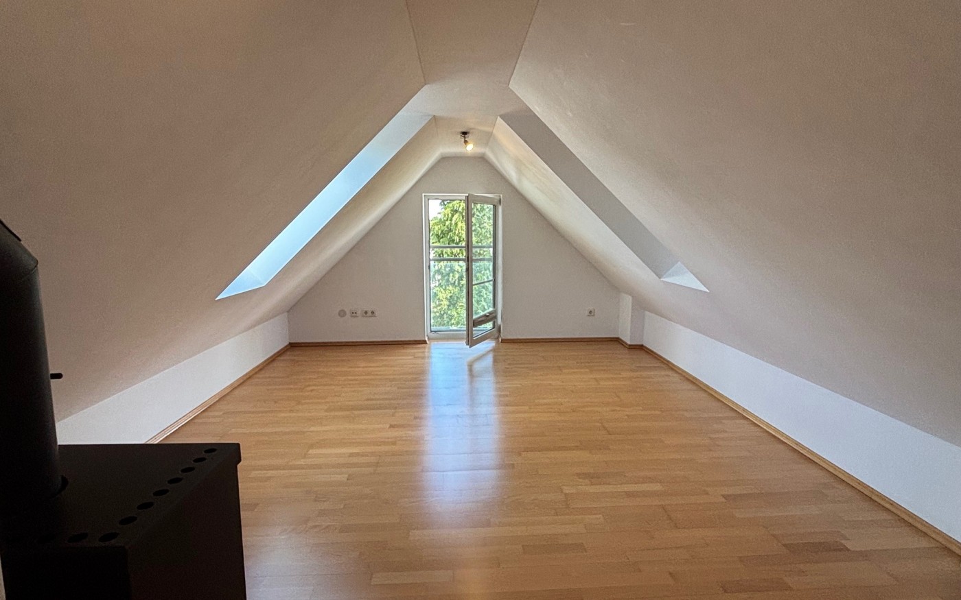 Studio mit franzoesischem Balkon2